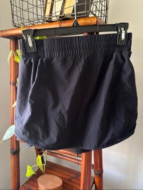 Black Golf/Tennis Mini Skirt w attached shorts and two pockets